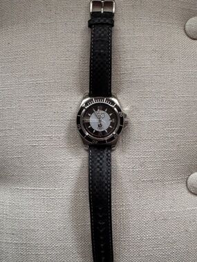 Invicta 3133 Swiss Movement Sapphire Crystal Women’s Watch | Needs Battery
